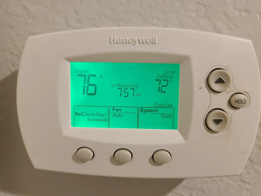 What is Recovery Mode on a Honeywell Thermostat