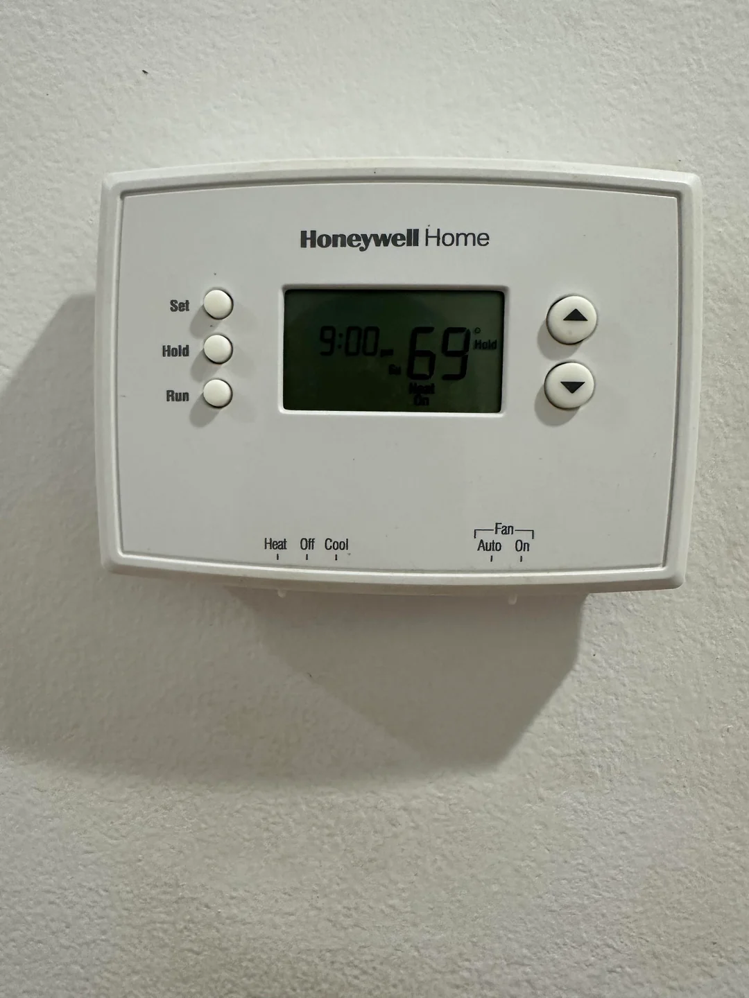 Blank screen thermostat